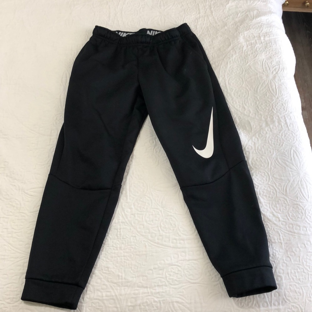 Nike Men’s Dri-Fit Joggers Size Medium